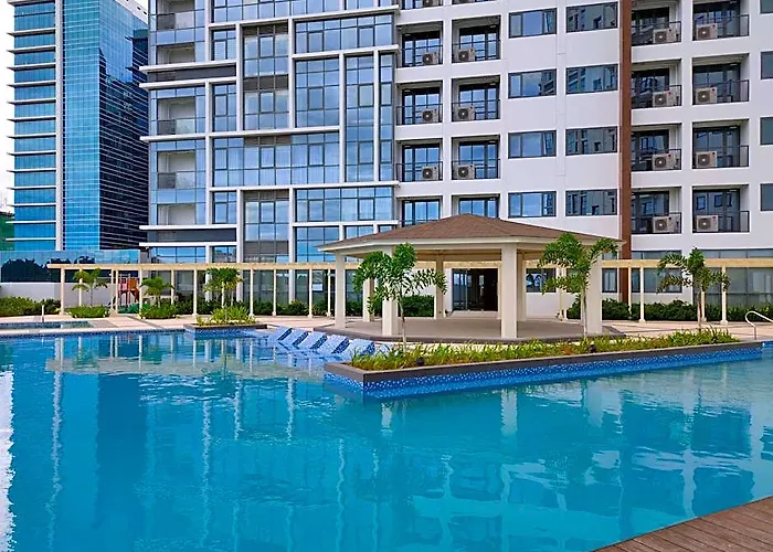 Hotel New In Mactan Newtown W Pool, Balcony, Wifi