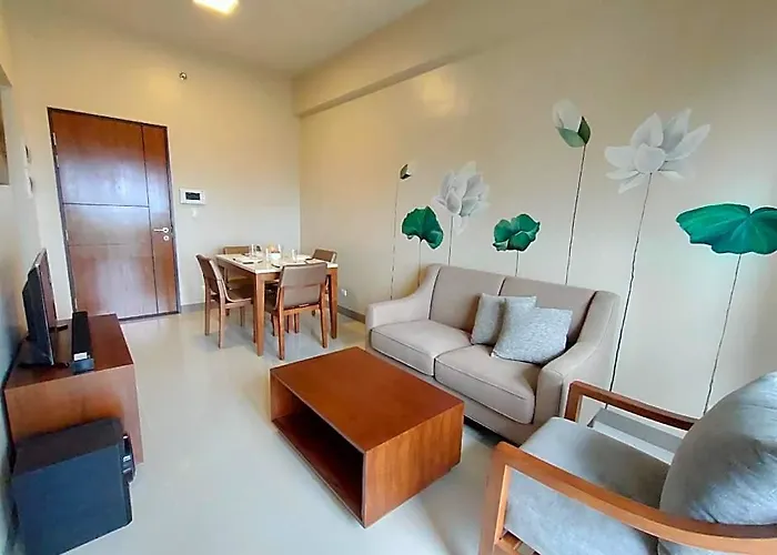 New In Mactan Newtown W Pool, Balcony, Wifi 4*